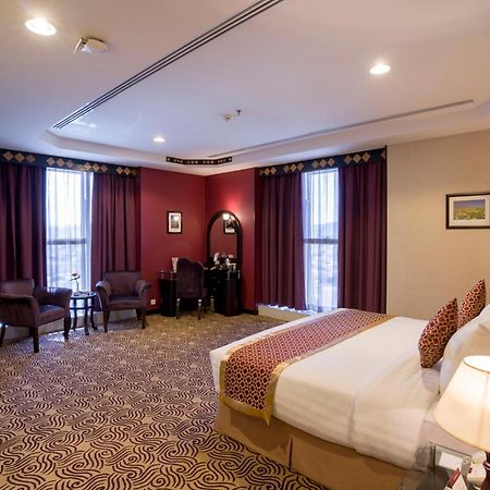 阿瓦利屋国际酒店 塔伊夫 客房 照片 A suite at the hotel