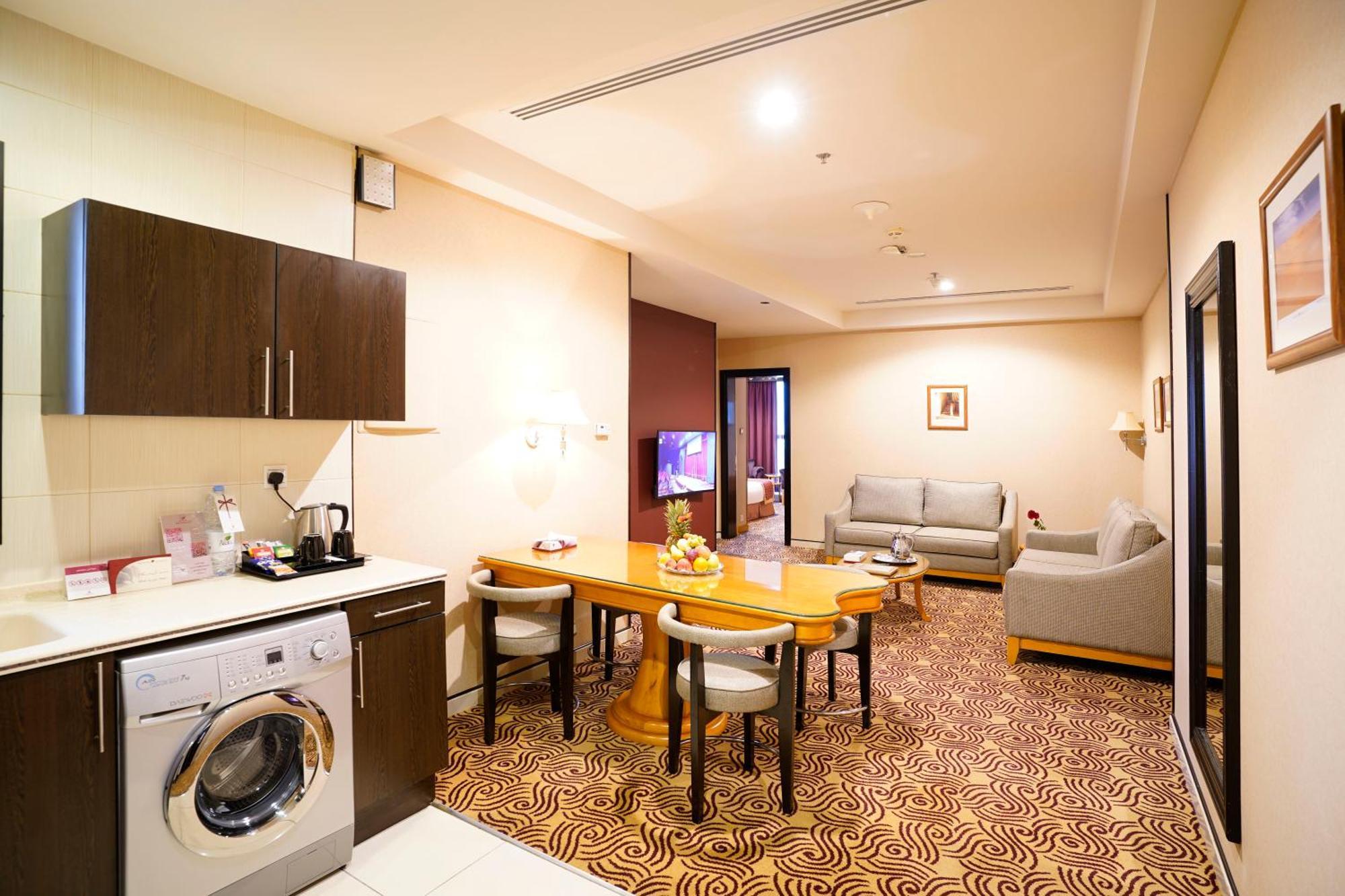 阿瓦利屋国际酒店 塔伊夫 客房 照片 A suite at the hotel