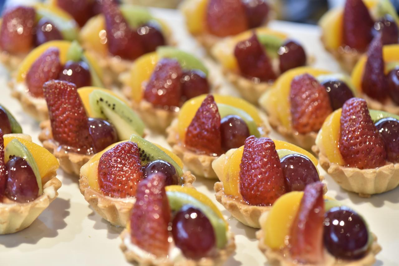 阿瓦利屋国际酒店 塔伊夫 外观 照片 Fruit tartlets